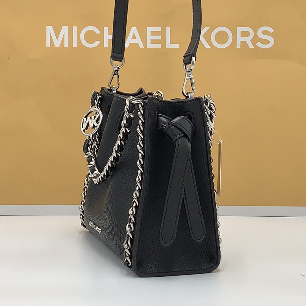 MICHAEL KORS
Mina Small Belted Pebbled Leather Chain Crossbody Bag Black… - Picture 6 of 15
